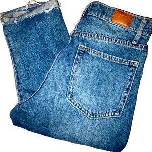 BDG High-Waisted Slim Straight Jean